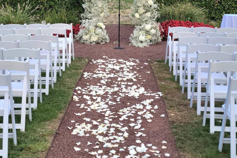 Dancing Petals Floral Design Studio