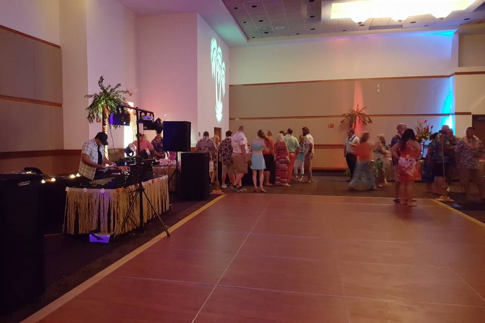 Hawaiian dance setup