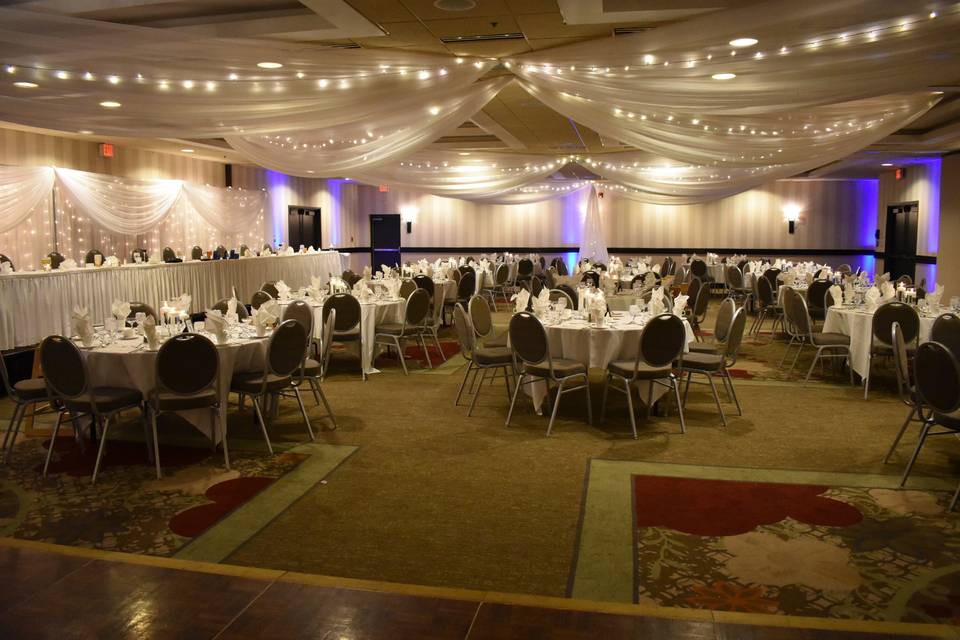 Classically Decorated Ballroom