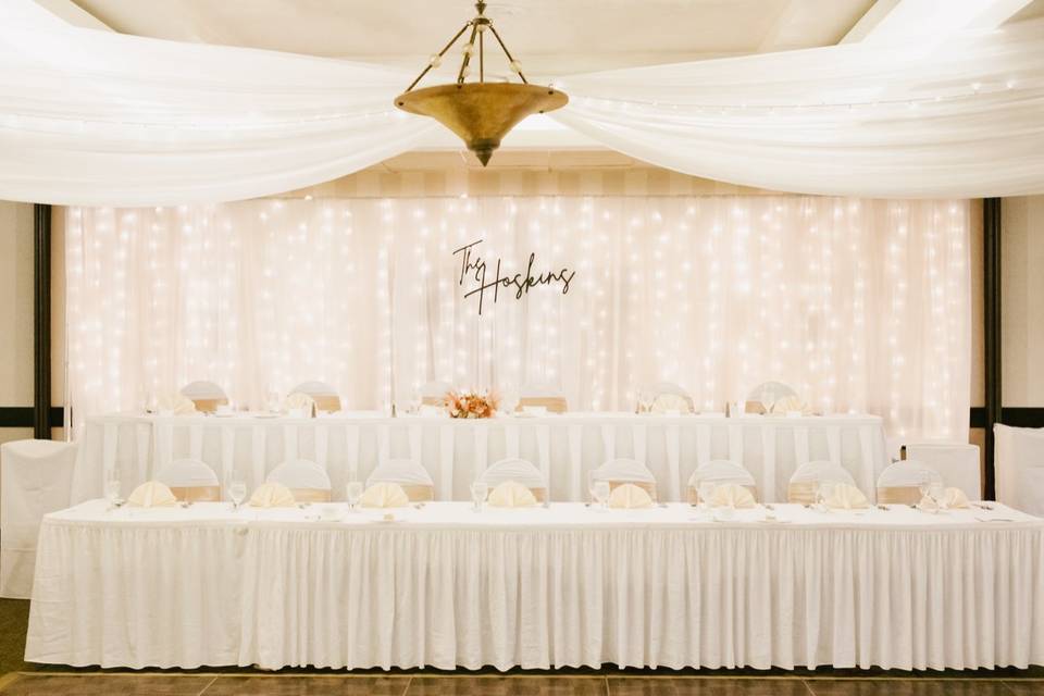 2 Tier Head Table