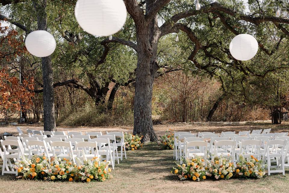 Wedding ceremony in promenade