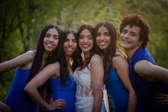 Violet Skies Photography