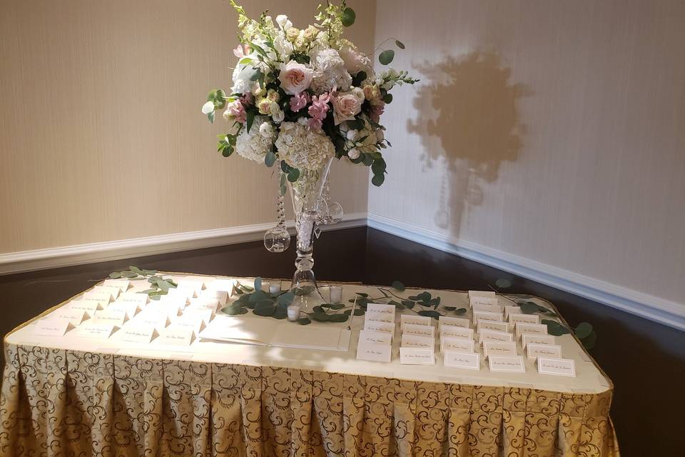 Crown Ballroom Placecard table