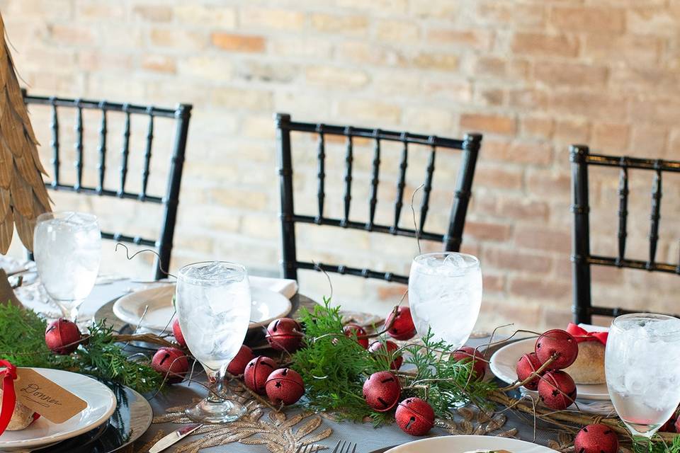 Warm Winter Table Setting