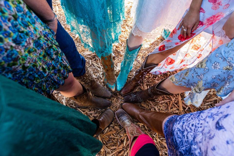 Loved this rustic wedding!