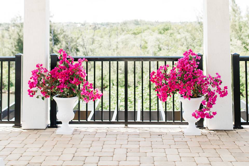 Outdoor spring ceremony