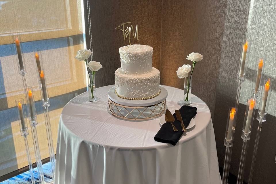 Cake table