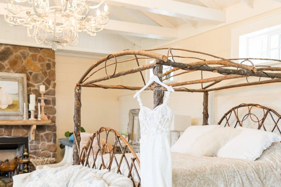 Honeymoon Suite