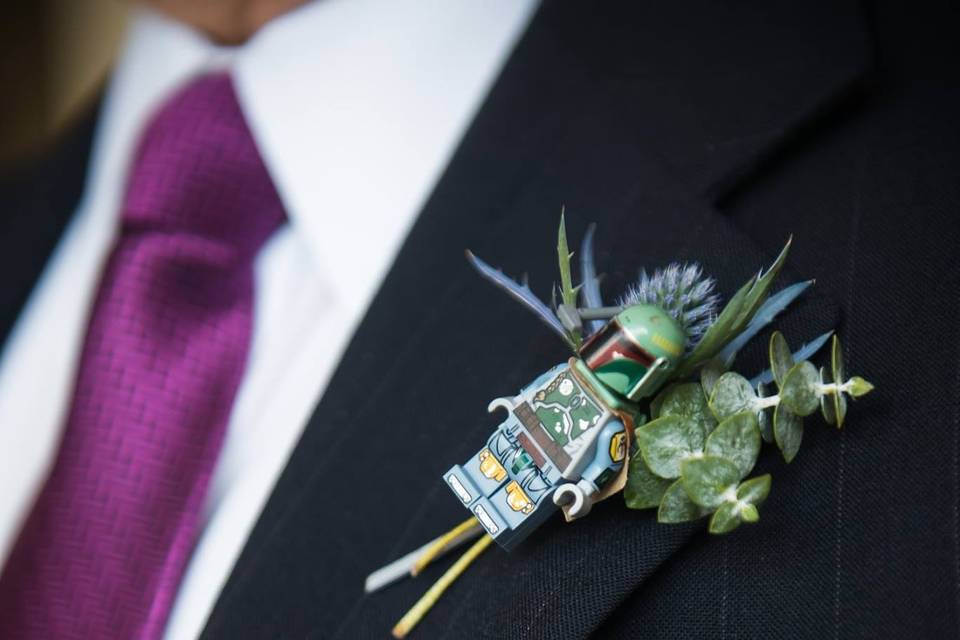Lego Boutonniere