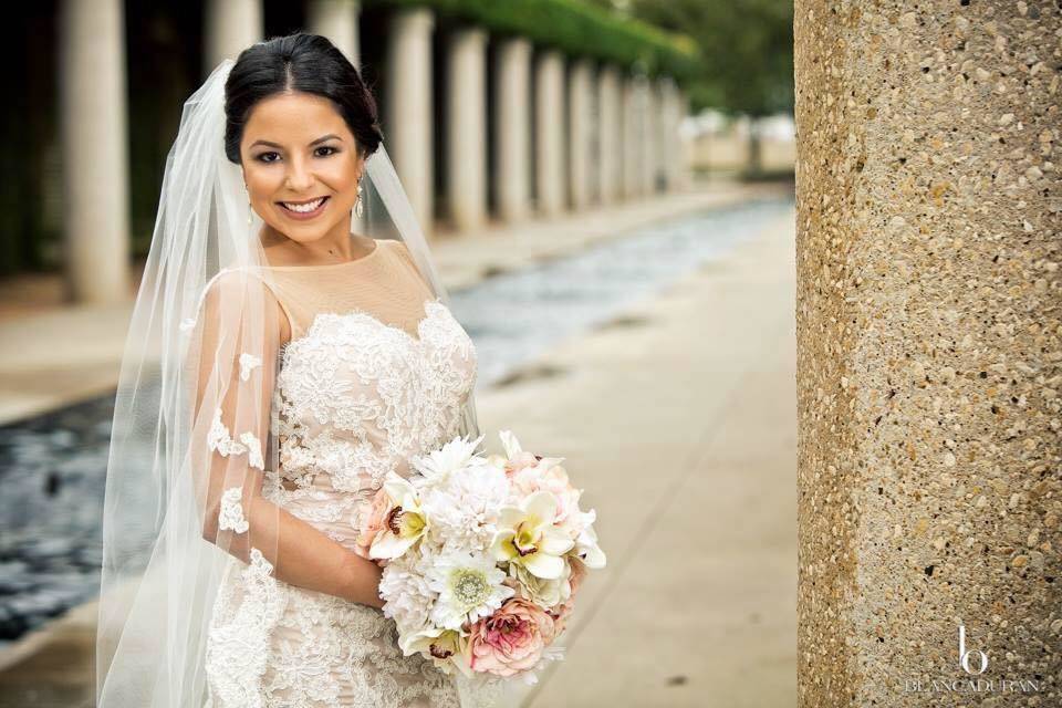 Blooming bride