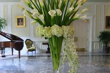 Henry's Florist Floral Decorators