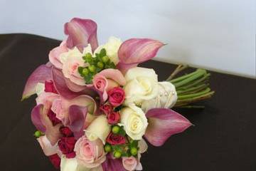 Henry's Florist Floral Decorators