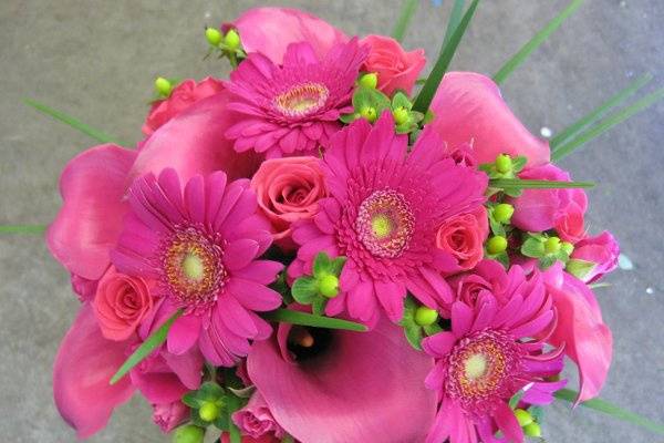 Henry's Florist Floral Decorators