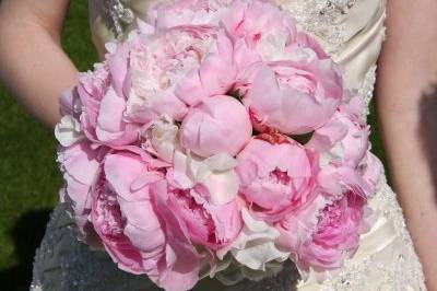 Henry's Florist Floral Decorators