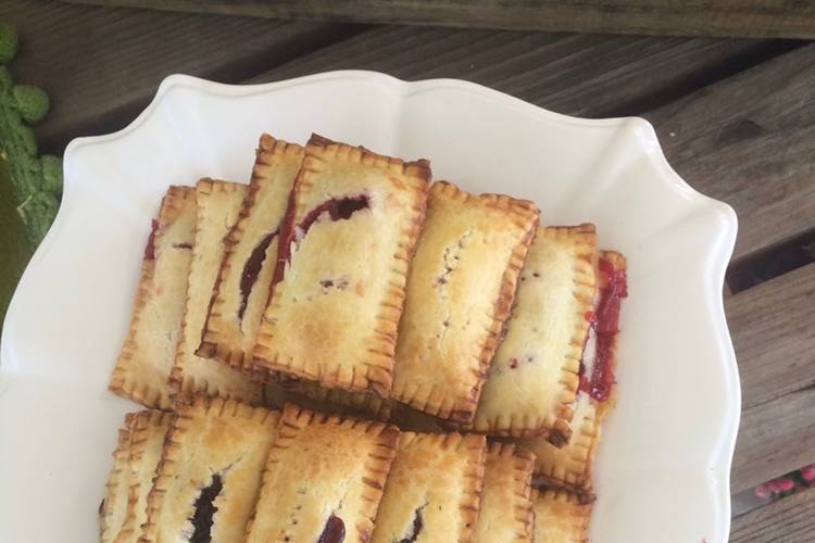 Blackberry Mini Handpies