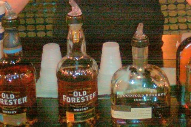 Salute Bartending
