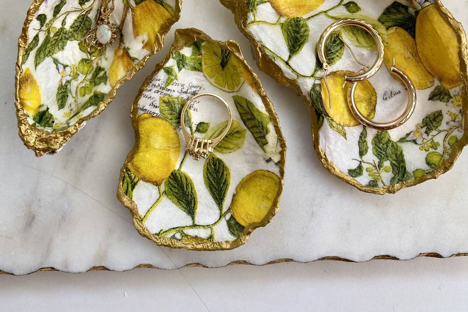 Lemon print shells