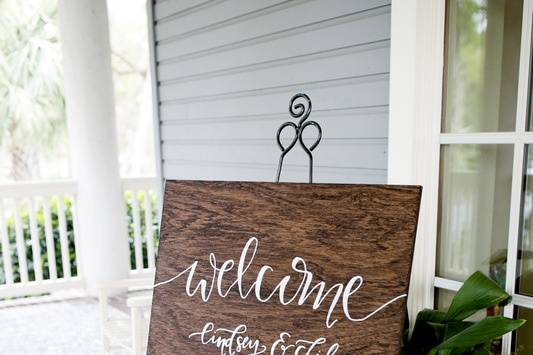 Welcome wooden signage