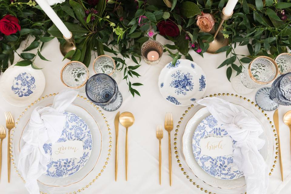 Place setting calligraphy