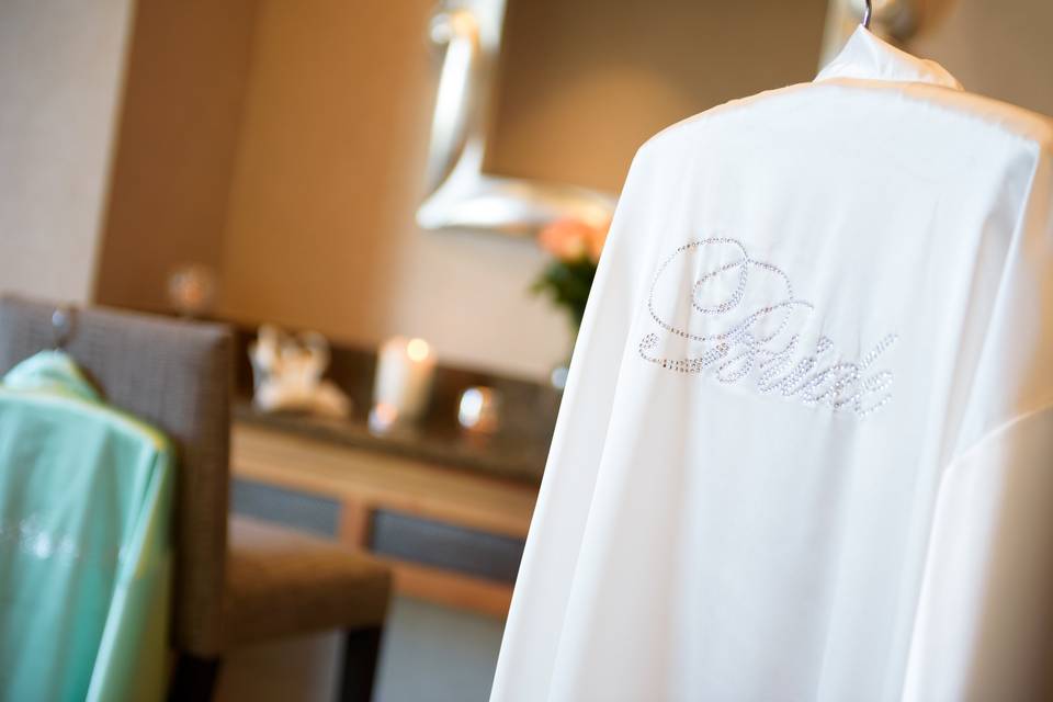 Bridal party robe