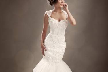 Champagne & Lace Bridal