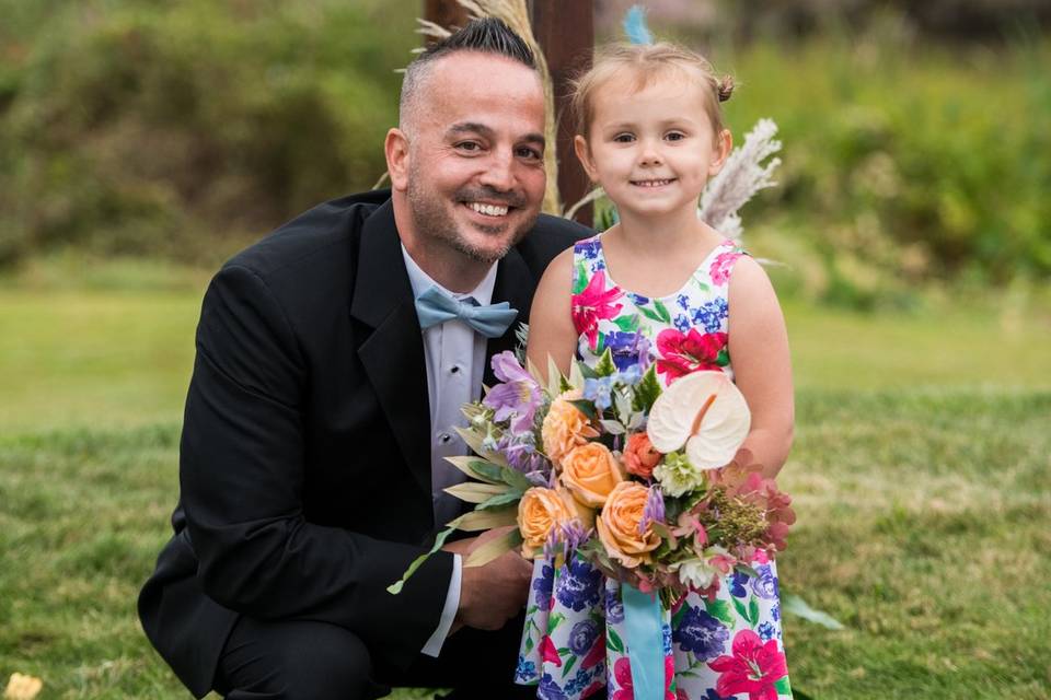 Groom + flower girl