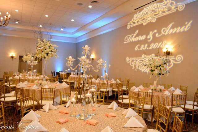 DoubleTree Downtown Wilmington Weddings