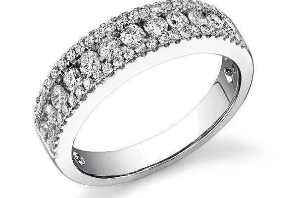 18K White gold diamond eternity band with 62 diamonds of 0.77ct.  Also available in Rose gold and yellow gold.
Please click this link to review full details..http://www.alexarosejewelry.com/viewitem.asp?idProduct=137167&priceRange=0x999999&ha1=2&hb1=28