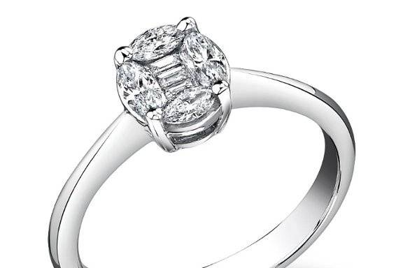 18K White gold diamond engagement ring.
Please click the following link for full engagement ring details.  http://www.alexarosejewelry.com/viewitem.asp?idProduct=132922&priceRange=0x999999&ha1=2&hb1=25