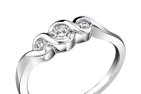 18K White gold three stone ring.
Please click the following link for full three stone ring details.  http://www.alexarosejewelry.com/viewitem.asp?idProduct=125575&priceRange=0x999999&ha1=2&hb1=46