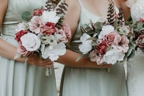 Artificial bouquets