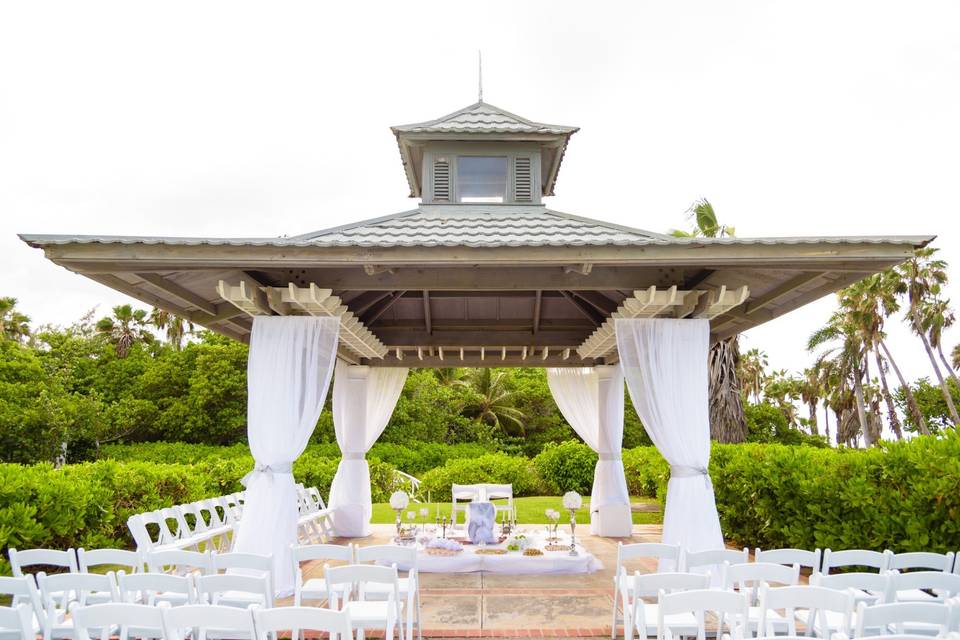 Outdoor Pavilion Ceremony