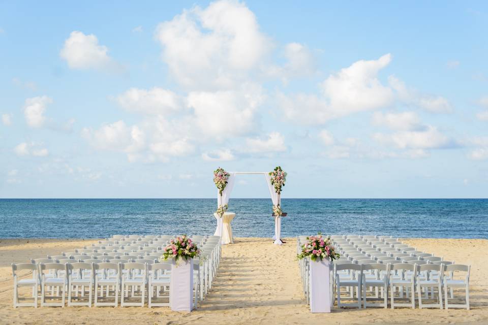 Custom Oceanfront Ceremony