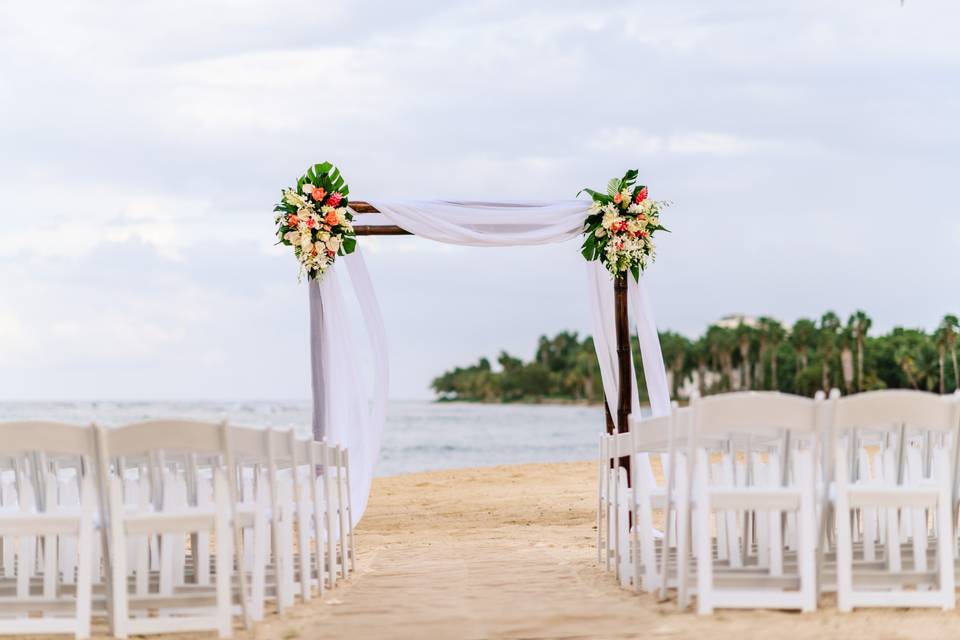 Custom Oceanfront Ceremony