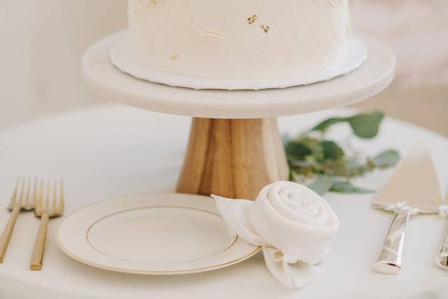 The Most Popular Wedding Cake Bakeries in America - Delish.com