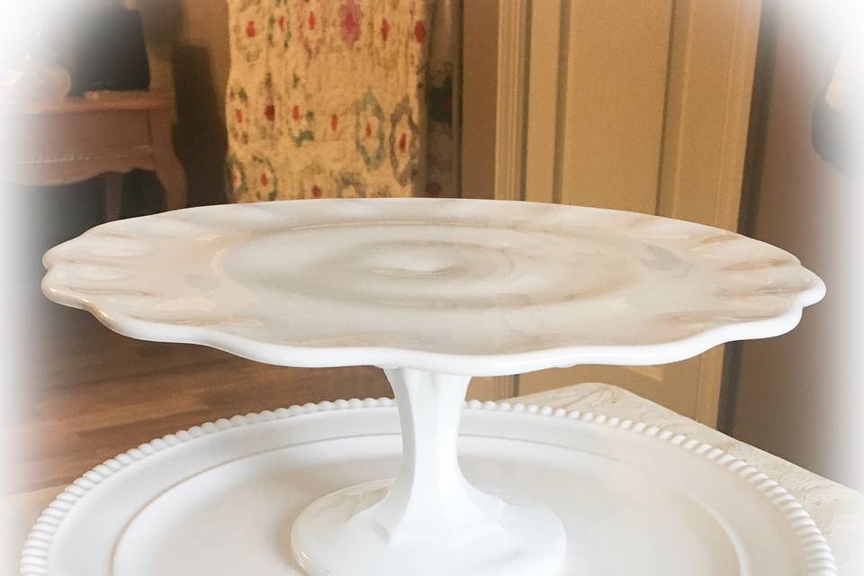 Cake stands