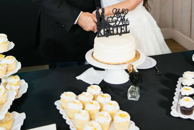 Cake cutting