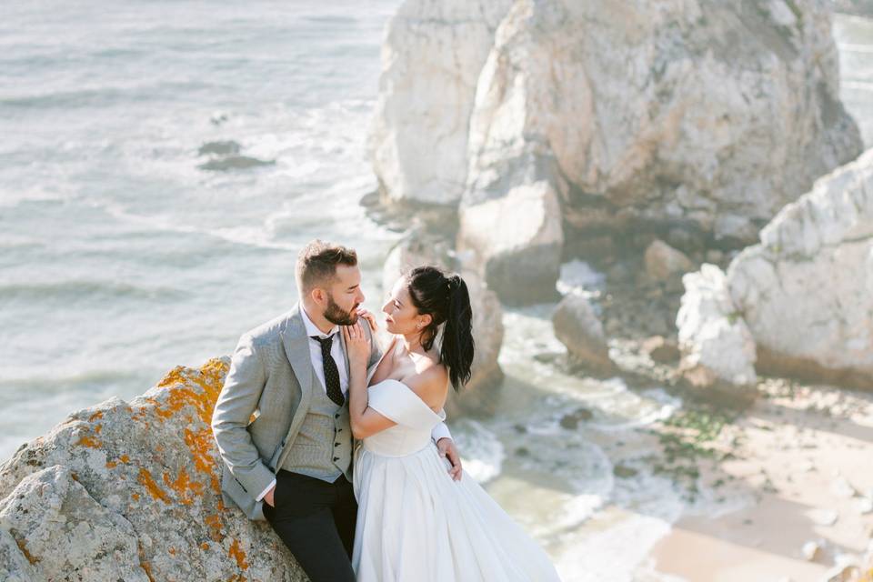 Trash-the-dress Session