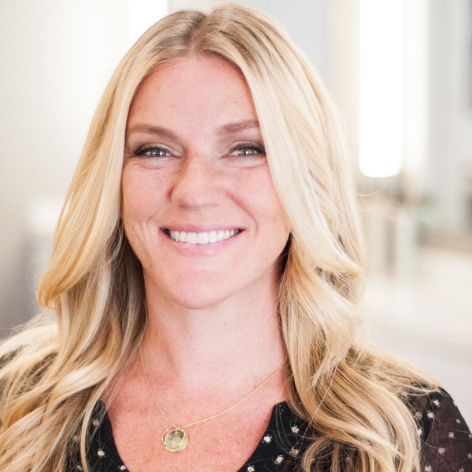 Leslie Embry
