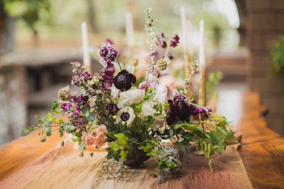 For a rustic centerpiece