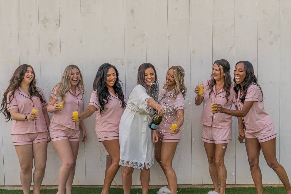 Julia & her bridesmaids