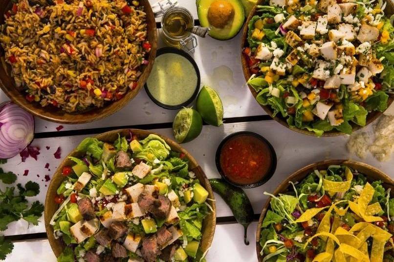 Grilled fajita salads