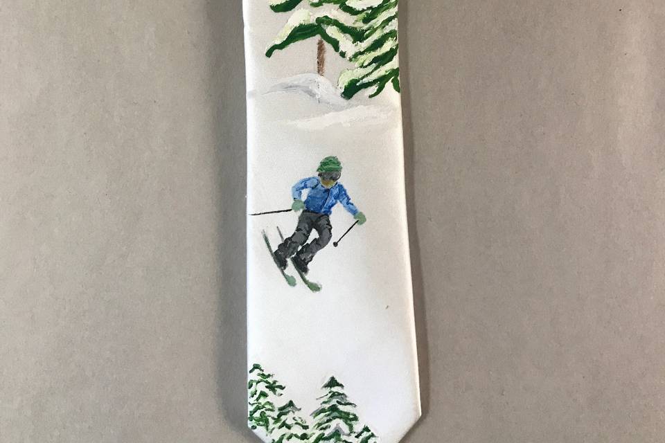 Skier tie detail