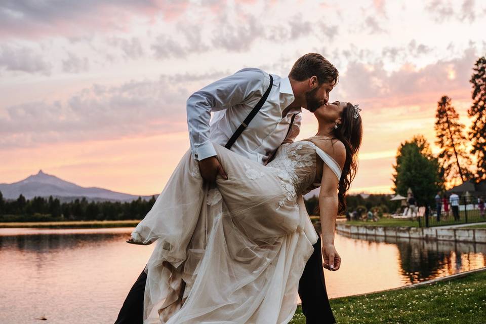 Newlyweds at Black Butte Ranch