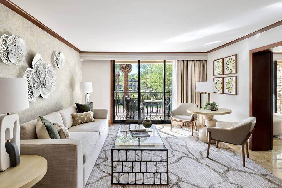 Executive Suite Living Room