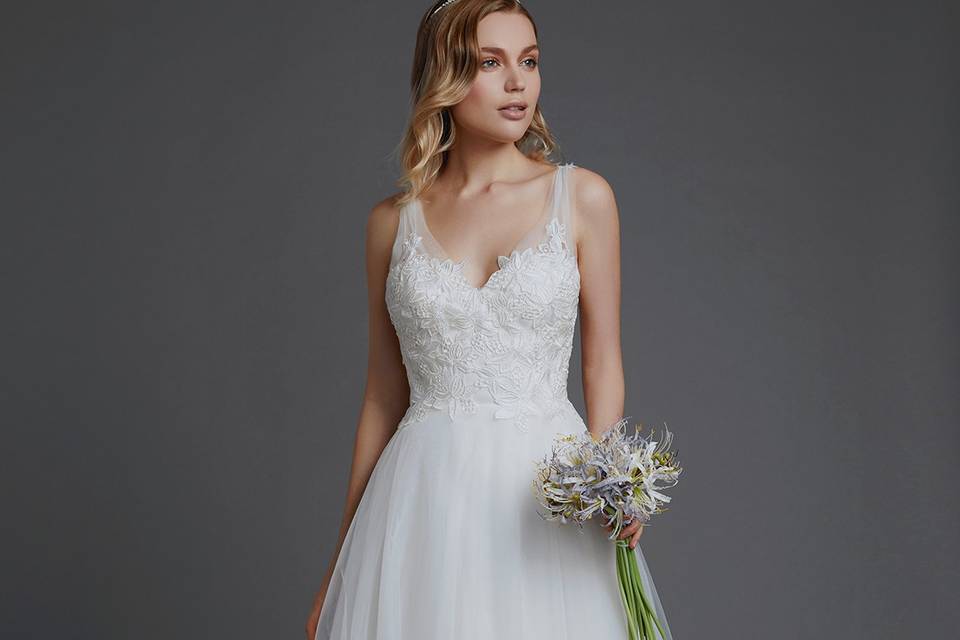 Wedding Dress>$149.99>6744001