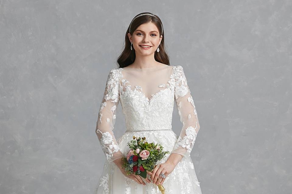 Wedding Dress>$299.99>6882025