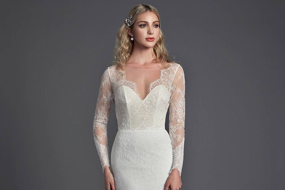 Wedding Dress>$499.99>7012491