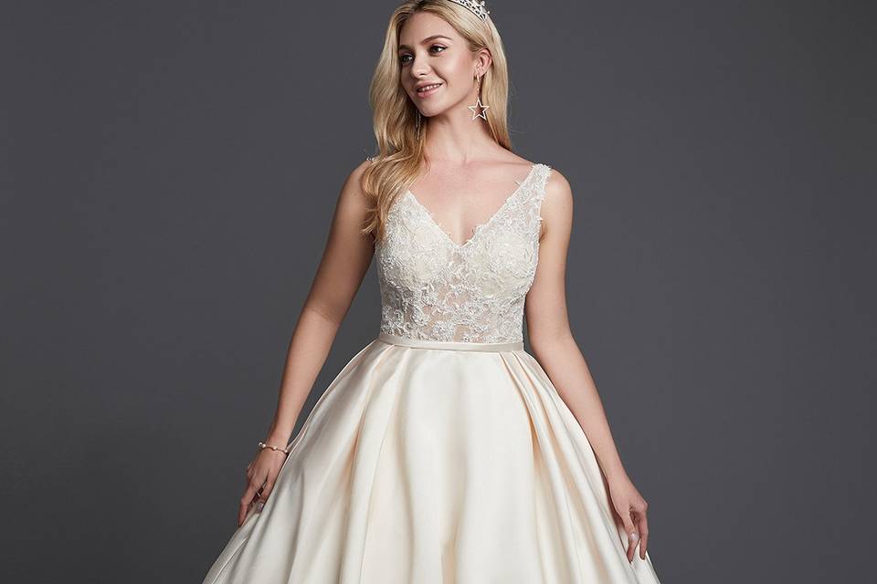 Wedding Dress>$229.99>7012544