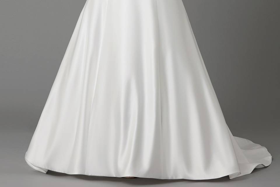 Wedding Dress>$299.99>7032404